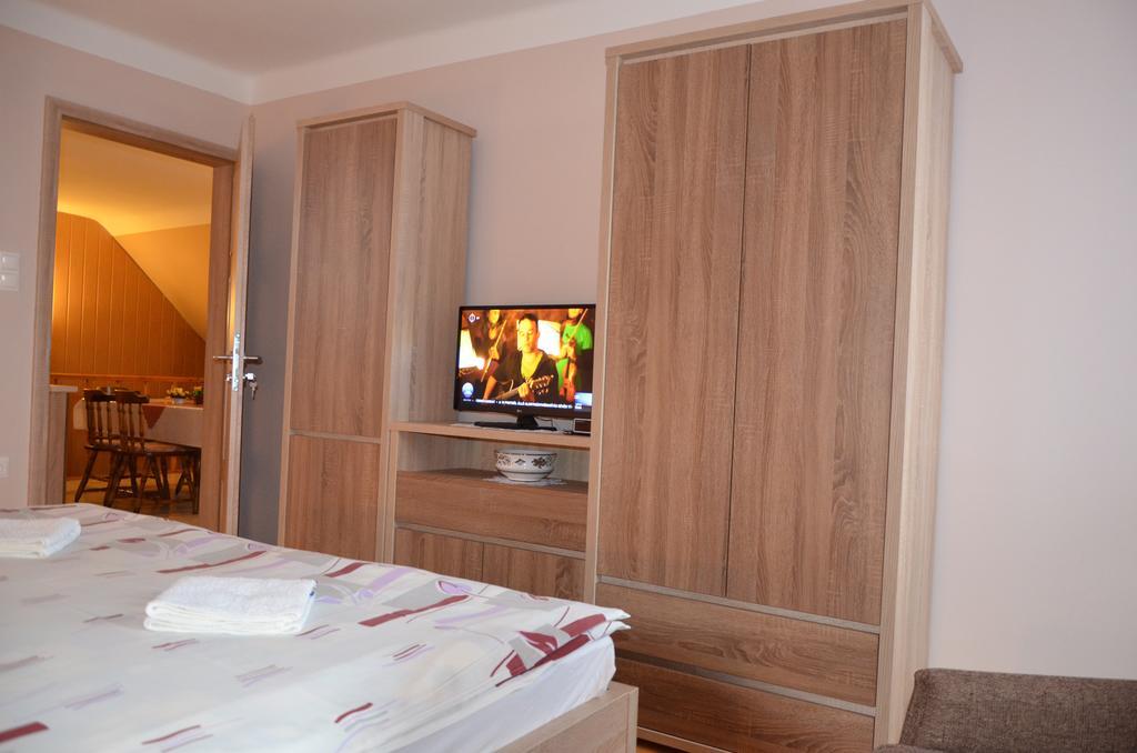 Hotel Nemeth Vendeghaz Bük Zewnętrze zdjęcie